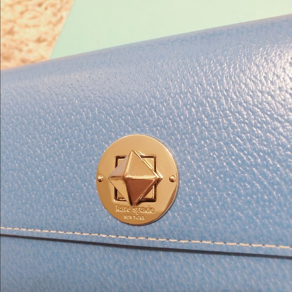 Kate Spade Wallet - Picture 4 of 8